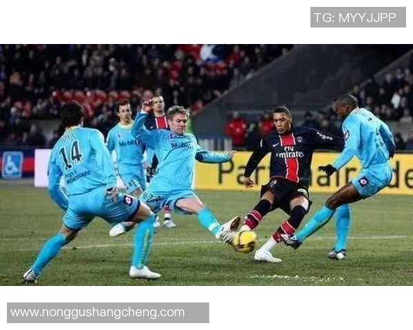 埃尔夫斯堡主场迎战奥斯期待精彩对决与胜利的较量 埃尔夫斯堡主场迎战奥斯期待精彩对决与胜利的较量