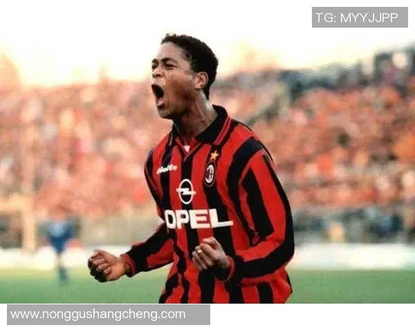 克鲁伊维特的传奇足球生涯与对现代足球的深远影响分析 克鲁伊维特的传奇足球生涯与对现代足球的深远影响分析