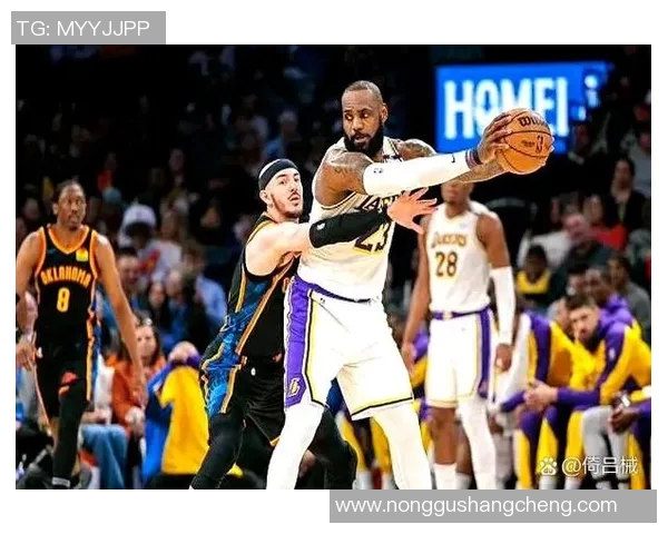 湖人热火对决前瞻：明星球员交锋与战术博弈的精彩分析